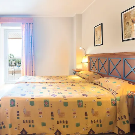Apart Otel Tropic Garden 4*