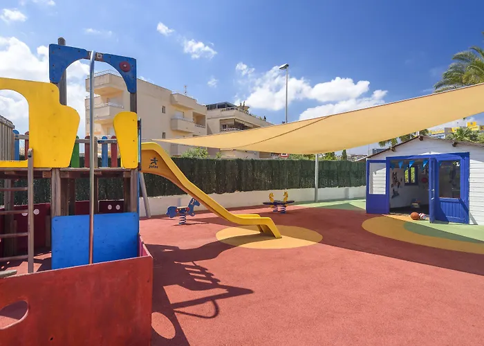 アパルトテル トロピック ガーデン アパートホテル 4*