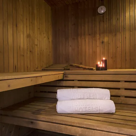 Tropic Garden Lejlighedshotel 4*