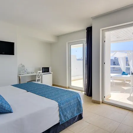 Tropic Garden Aparthotel 4*