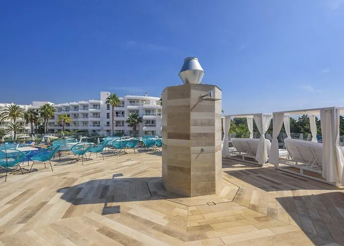 Tropic Garden 4* Santa Eularia des Riu