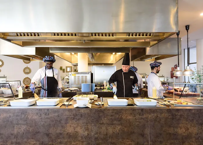 Tropic Garden Lägenhetshotell 4*