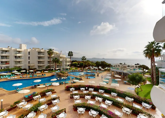 Lägenhetshotell Tropic Garden 4*